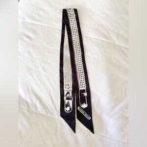 HERMES 100% Silk Twilly Bandeau Scarf “Le Tresor de Medor Noir/Blanc Black/White